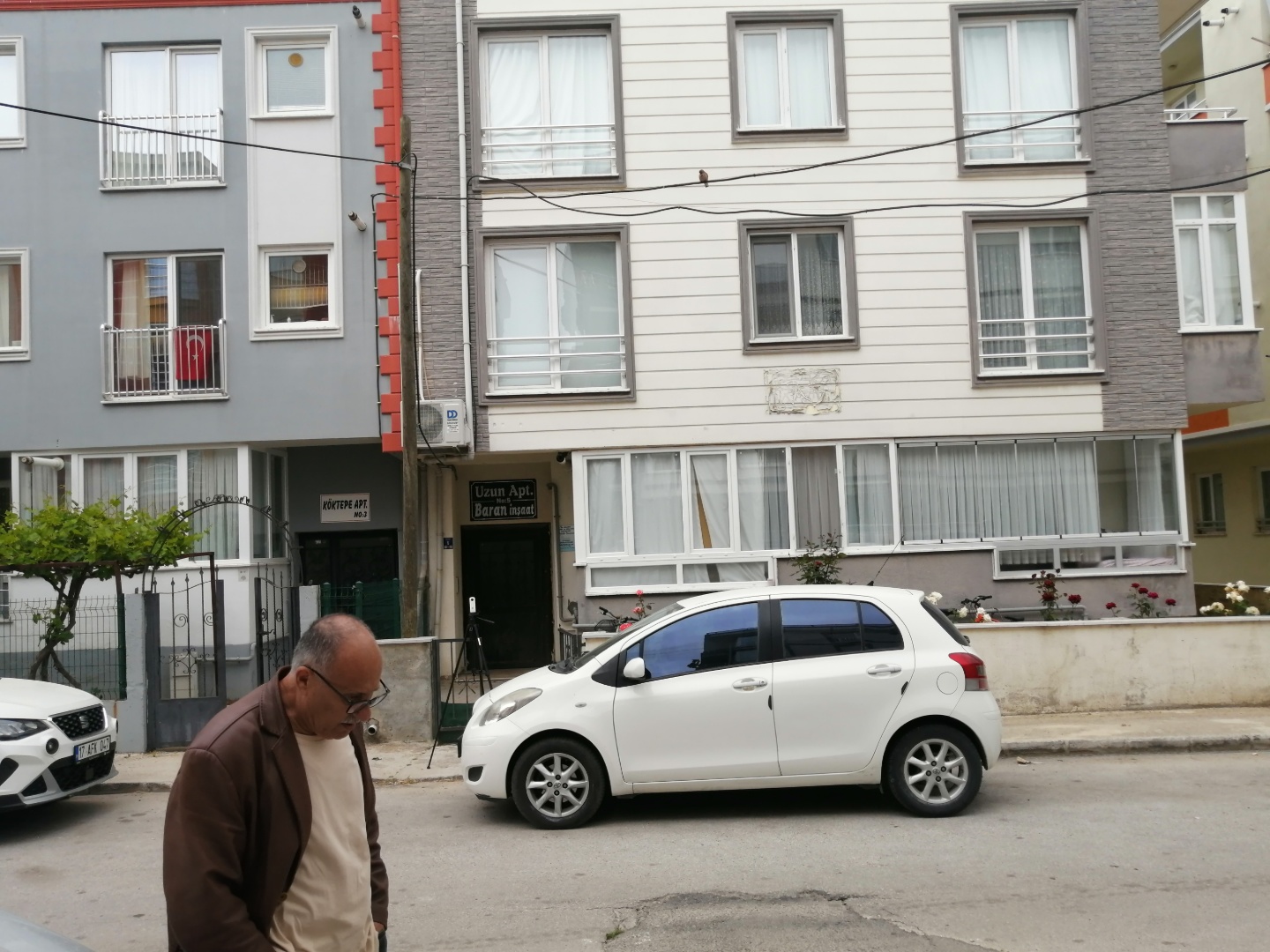ÇANAKKALE BARBAROS MAH.FULL EŞYALI KİRALIK HOLLÜ 1+1 DAİRE - ÇANAKKALE MERKEZ BARBAROS MAHALLESİ - undefined undefined - Thumbnail