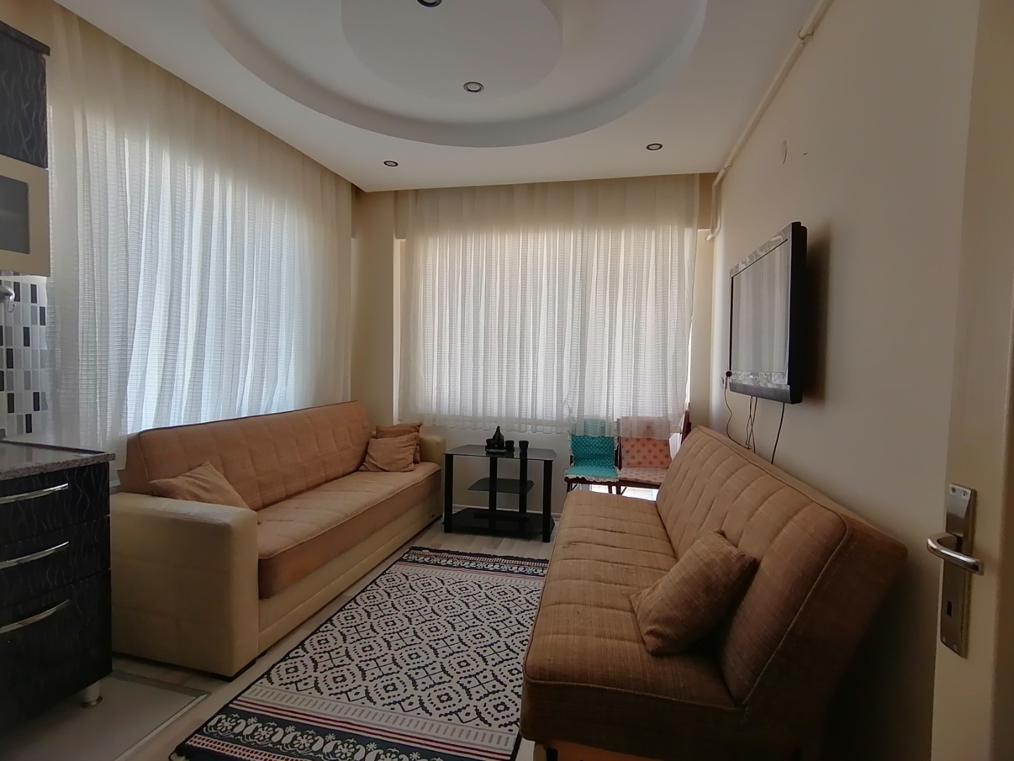ÇANAKKALE BARBAROS MAH.FULL EŞYALI KİRALIK HOLLÜ 1+1 DAİRE - ÇANAKKALE MERKEZ BARBAROS MAHALLESİ - undefined undefined - Thumbnail