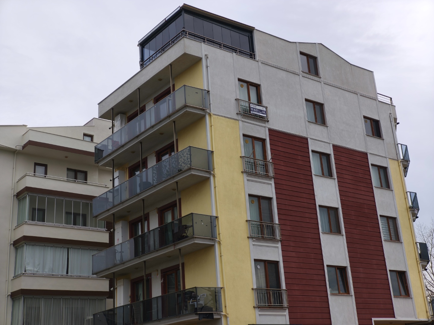 ÇANAKKALE KEPEZ FULL BOĞAZ MANZARALI FULL EŞYALI SATILIK 1+1