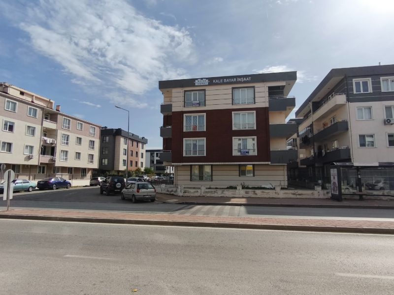ÇANAKKALE BARBAROS MAH. CADDE CEPHELİ ÇOK FIRSAT 3+1 SATILIK - ÇANAKKALE MERKEZ BARBAROS MAHALLESİ - undefined undefined - Thumbnail