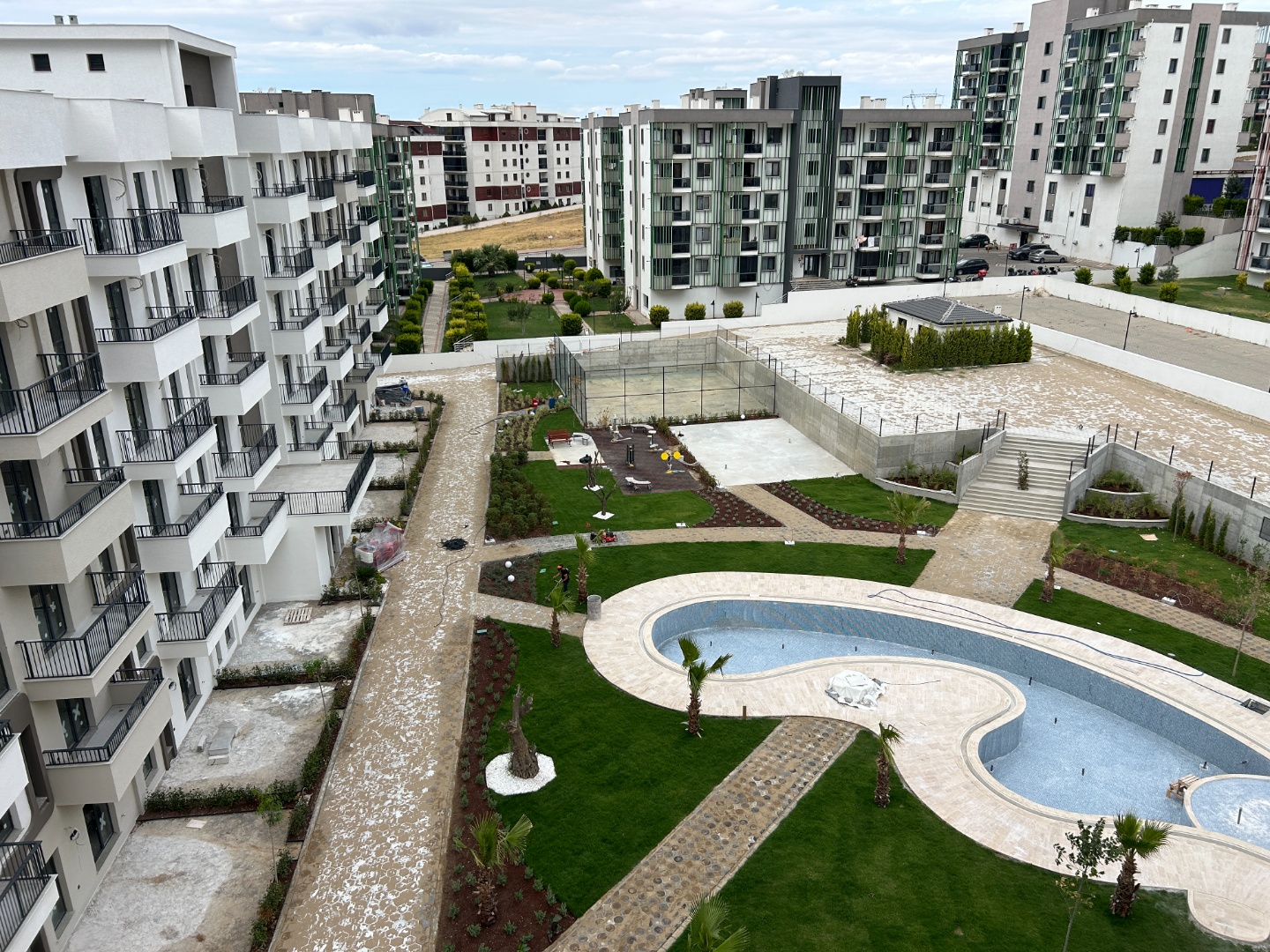 ÇANAKKALE, MERKEZ, HAMİDİYE MAHALLESİNDE, SOSYAL DONATILI VE GÜVENLİKLİ SİTEDE, GENİŞ BALKONLU, HOLLÜ SATILIK 1+1 DAİRE - ÇANAKKALE MERKEZ KEPEZ BELDESİ, HAMİDİYE MAHALLESİ - undefined undefined - Thumbnail