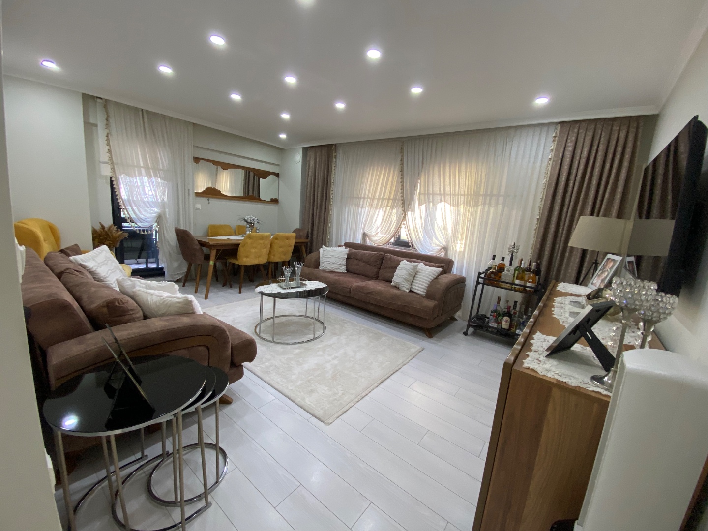 ÇANAKKALE KEPEZ KOLİN OTEL BÖLGESİ SATILIK AYRI MUTFAKLI 2+1 - ÇANAKKALE MERKEZ KEPEZ BELDESİ, BOĞAZKENT MAHALLESİ - undefined undefined - Thumbnail