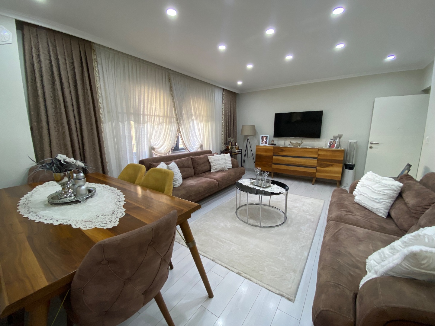 ÇANAKKALE KEPEZ KOLİN OTEL BÖLGESİ SATILIK AYRI MUTFAKLI 2+1 - ÇANAKKALE MERKEZ KEPEZ BELDESİ, BOĞAZKENT MAHALLESİ - undefined undefined - Thumbnail