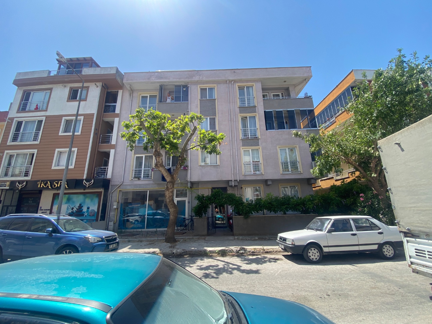 ÇANAKKALE MERKEZ BARBAROS MAHALLESİ NDE BÜYÜK ARA KAT 1+1