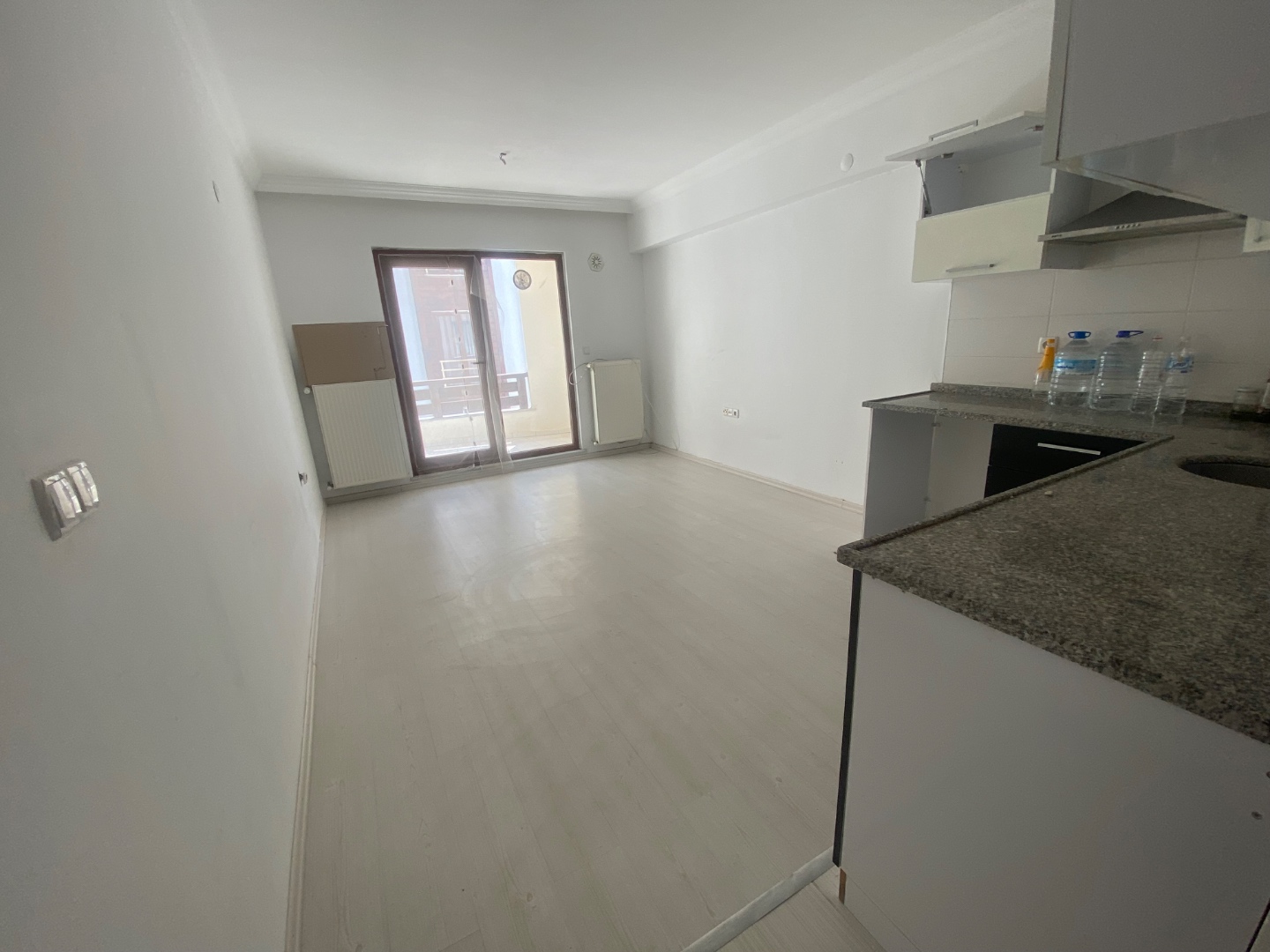 Çanakkale Merkez Kepez de Kiralık 1+1 Daire - ÇANAKKALE MERKEZ KEPEZ BELDESİ, BOĞAZKENT MAHALLESİ - undefined undefined - Thumbnail