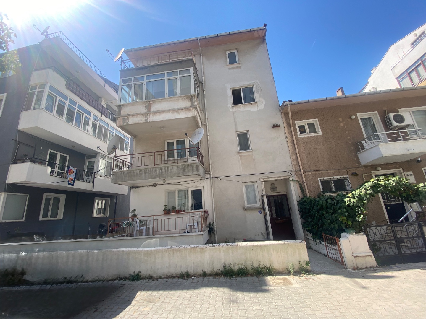 ÇANAKKALE MERKEZ CEVATPAŞA MAHHALLESİ KORDON BÖLGESİ SATILIK 3+1