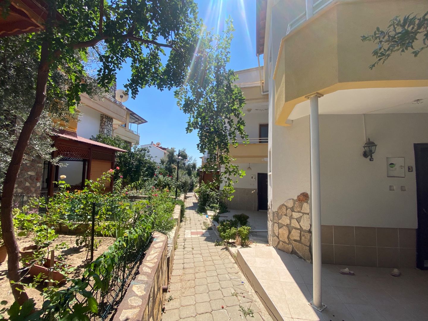 ÇANAKKALE AYVACIK KÜÇÜKKUYU'DA SATILIK 3+1 VILLA - ÇANAKKALE AYVACIK KÜÇÜKKUYU BELDESİ, MIHLI MAHALLESİ - undefined undefined - Thumbnail