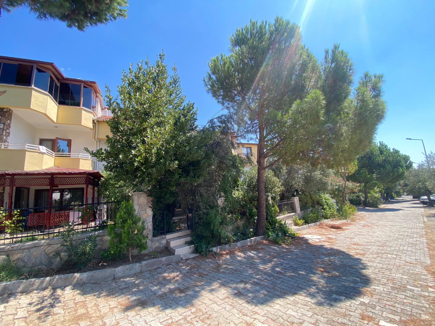 ÇANAKKALE AYVACIK KÜÇÜKKUYU'DA SATILIK 3+1 VILLA - ÇANAKKALE AYVACIK KÜÇÜKKUYU BELDESİ, MIHLI MAHALLESİ - undefined undefined - Thumbnail