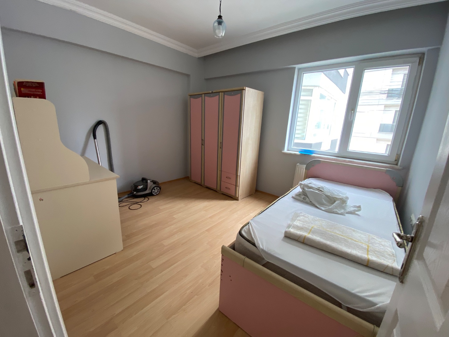 Çanakkale Merkez de Eşyalı Kiralık 3+1 Daire - ÇANAKKALE MERKEZ CEVAT PAŞA MAHALLESİ - undefined undefined - Thumbnail