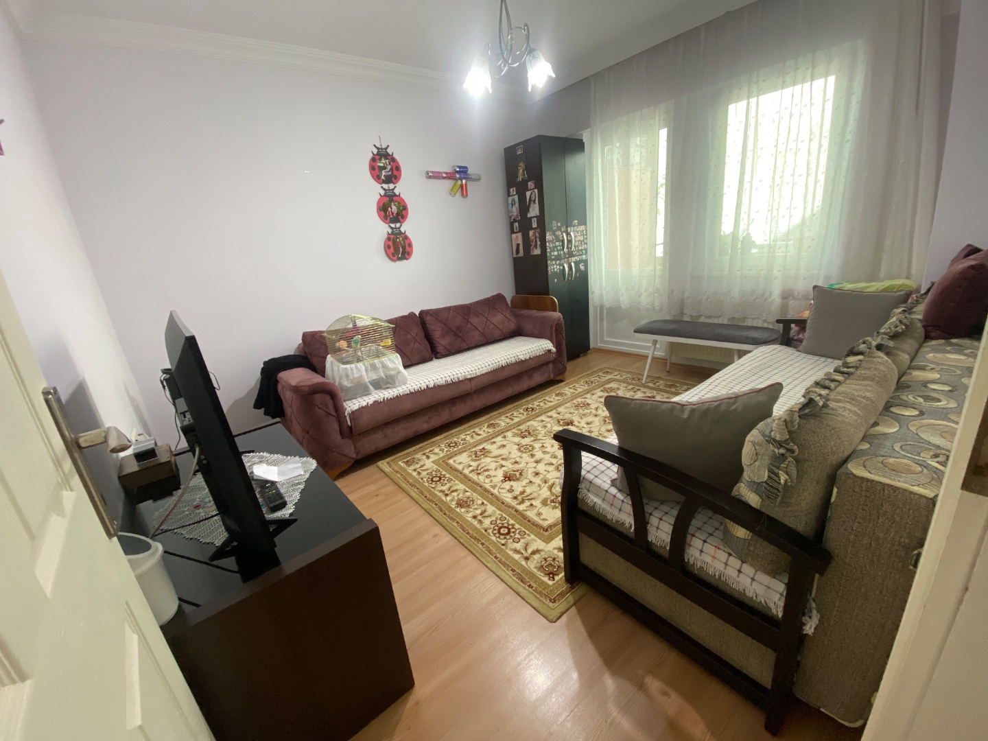 ÇANAKKALE MERKEZ PLAJ CADDESİNDE KİRALIK AYRI MUTFAKLI 2+1 - ÇANAKKALE MERKEZ BARBAROS MAHALLESİ - undefined undefined - Thumbnail