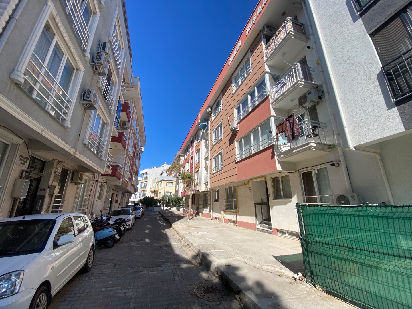 ÇANAKKALE MERKEZ PLAJ CADDESİNDE KİRALIK AYRI MUTFAKLI 2+1 - ÇANAKKALE MERKEZ BARBAROS MAHALLESİ - undefined undefined - Thumbnail