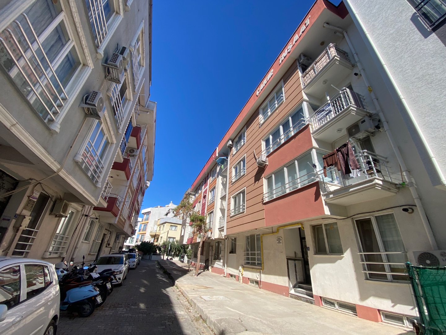 ÇANAKKALE MERKEZ PLAJ CADDESİNDE KİRALIK AYRI MUTFAKLI 2+1 - ÇANAKKALE MERKEZ BARBAROS MAHALLESİ - undefined undefined - Thumbnail