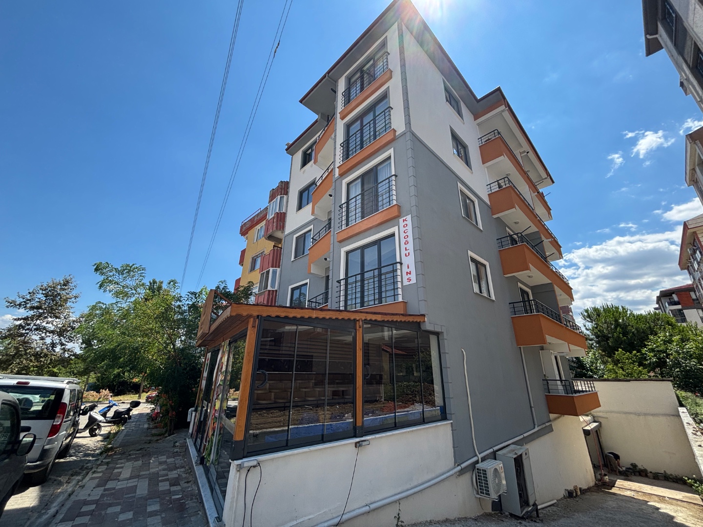 GELİBOLU HAMZAKOY'DA SAHİLE YAKIN SIFIR 2+1 SATILIK DAİRE