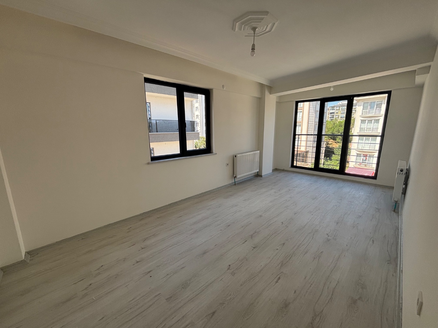 GELİBOLU HAMZAKOY'DA SAHİLE YAKIN SIFIR 2+1 SATILIK DAİRE - ÇANAKKALE GELİBOLU YAZICIZADE MAHALLESİ - undefined undefined - Thumbnail