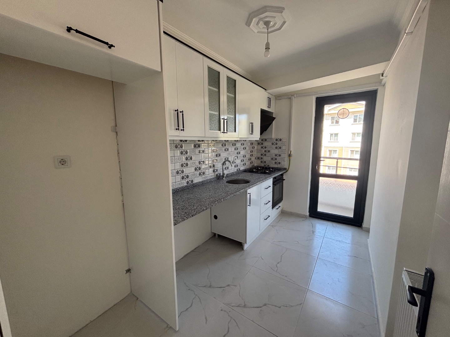 GELİBOLU HAMZAKOY'DA SAHİLE YAKIN SIFIR 2+1 SATILIK DAİRE - ÇANAKKALE GELİBOLU YAZICIZADE MAHALLESİ - undefined undefined - Thumbnail