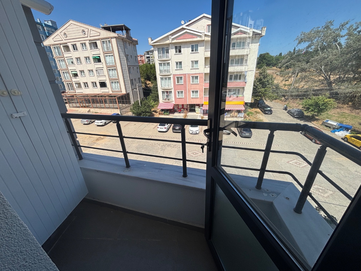 GELİBOLU HAMZAKOY'DA SAHİLE YAKIN SIFIR 2+1 SATILIK DAİRE - ÇANAKKALE GELİBOLU YAZICIZADE MAHALLESİ - undefined undefined - Thumbnail