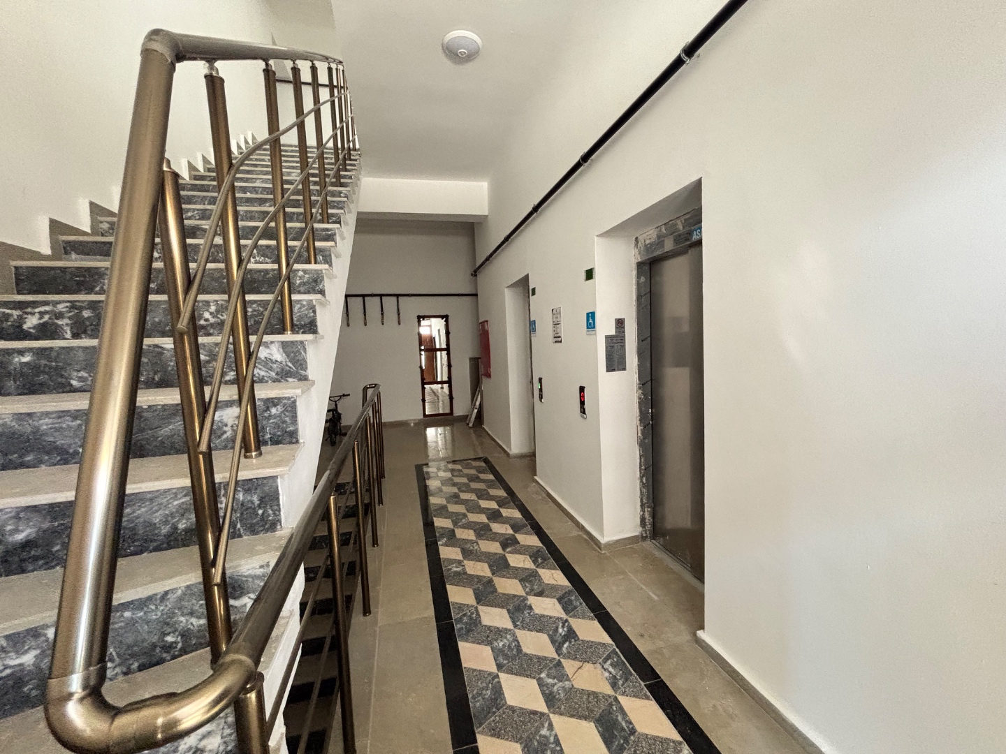 ÇANAKKALE MERKEZ KAPALI MUTFAK EBEVEYN BANYOLU 2+1 SATILIK DAİRE - ÇANAKKALE MERKEZ ARSLANCA MAHALLESİ - undefined undefined - Thumbnail