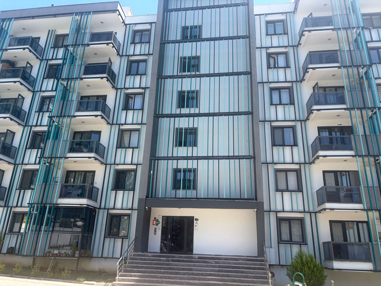 Çanakkale Hamidiye Mahallesinde Kiralık Eşyalı 1+1 Daire  - ÇANAKKALE MERKEZ KEPEZ BELDESİ, BOĞAZKENT MAHALLESİ - undefined undefined - Thumbnail