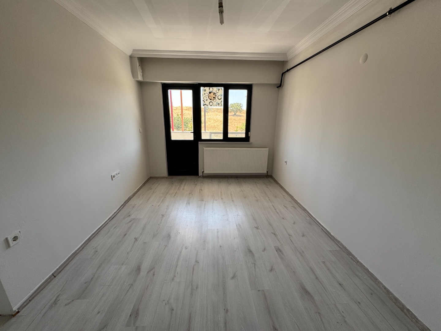 KEPEZ DEVLET HASTANESİ YAKINI ARA KAT BOYALI 1+1 BOŞ DAİRE ! - ÇANAKKALE MERKEZ KEPEZ BELDESİ, HAMİDİYE MAHALLESİ - undefined undefined - Thumbnail