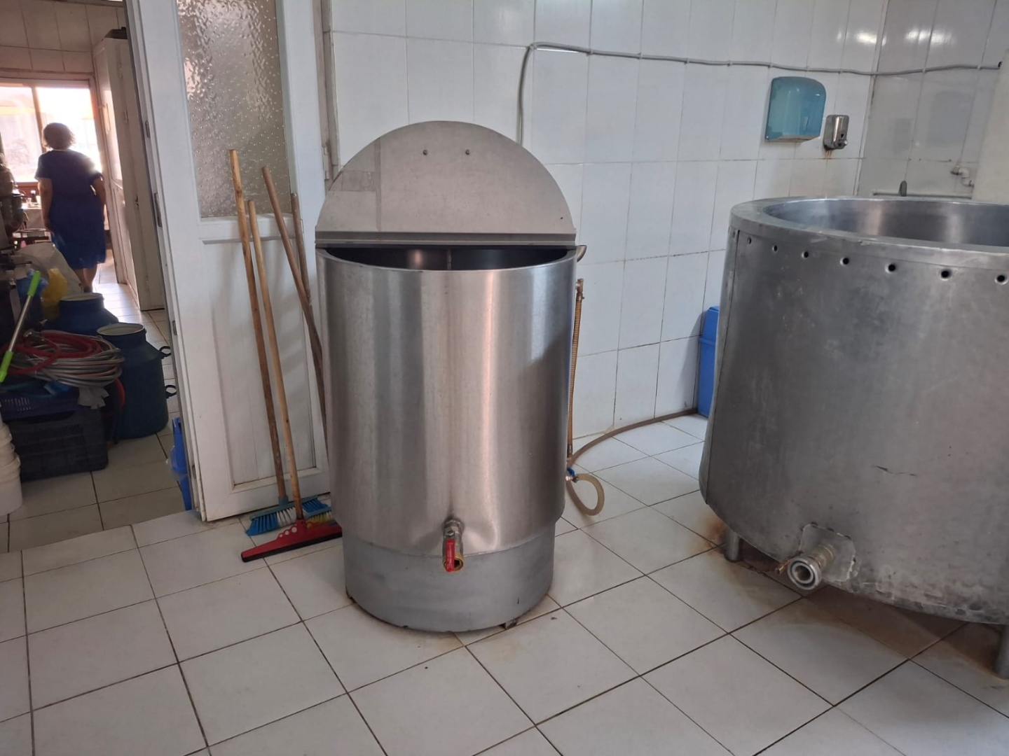 ÇANAKKALE MERKEZ FEVZİPAŞA MAH. | 180 M² | SÜT VE SÜT ÜRÜNLERİ İMALATI RUHSATLI | DÜŞÜK KİRA - ÇANAKKALE MERKEZ FEVZİPAŞA MAHALLESİ - undefined undefined - Thumbnail