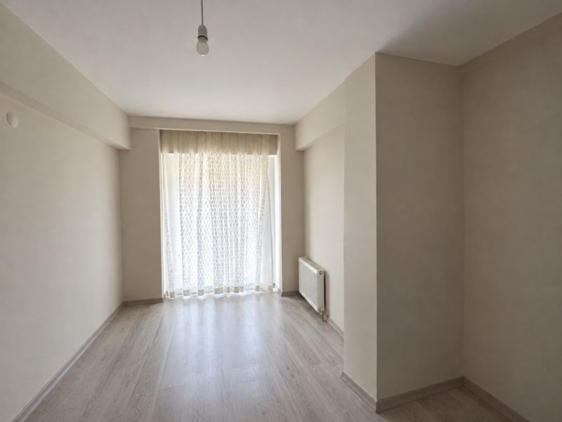 BARBAROS MAHALLESİNDE CUMA PAZARINA YAKIN 1+1 SATILIK DAİRE - ÇANAKKALE MERKEZ BARBAROS MAHALLESİ - undefined undefined - Thumbnail