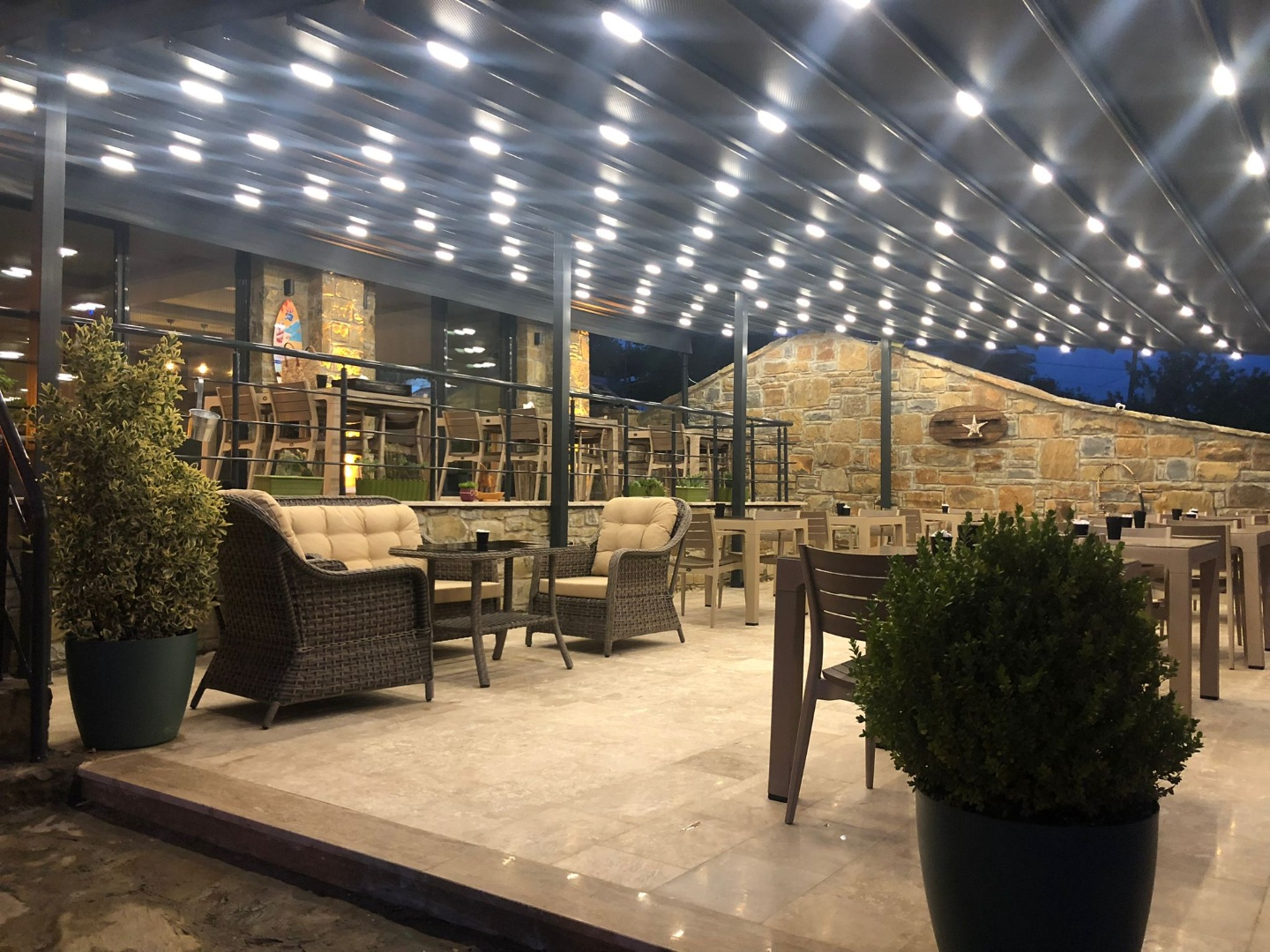 GÖKÇEADA EŞELEKTE SAHİLE YAKIN SATILIK 12 ODALI 3 YILDIZLI OTEL - ÇANAKKALE GÖKÇEADA EŞELEK KÖYÜ - undefined undefined - Thumbnail