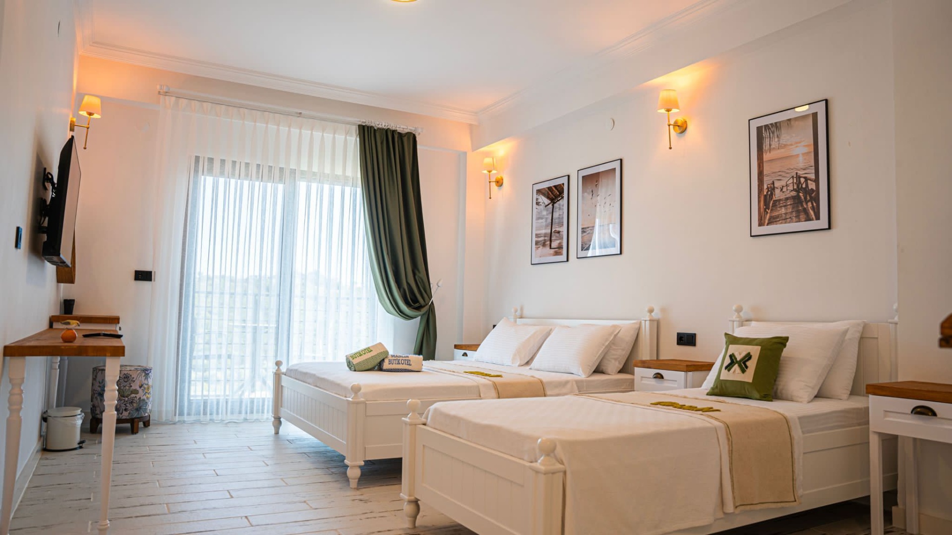 GÖKÇEADA EŞELEKTE SAHİLE YAKIN SATILIK 12 ODALI 3 YILDIZLI OTEL - ÇANAKKALE GÖKÇEADA EŞELEK KÖYÜ - undefined undefined - Thumbnail