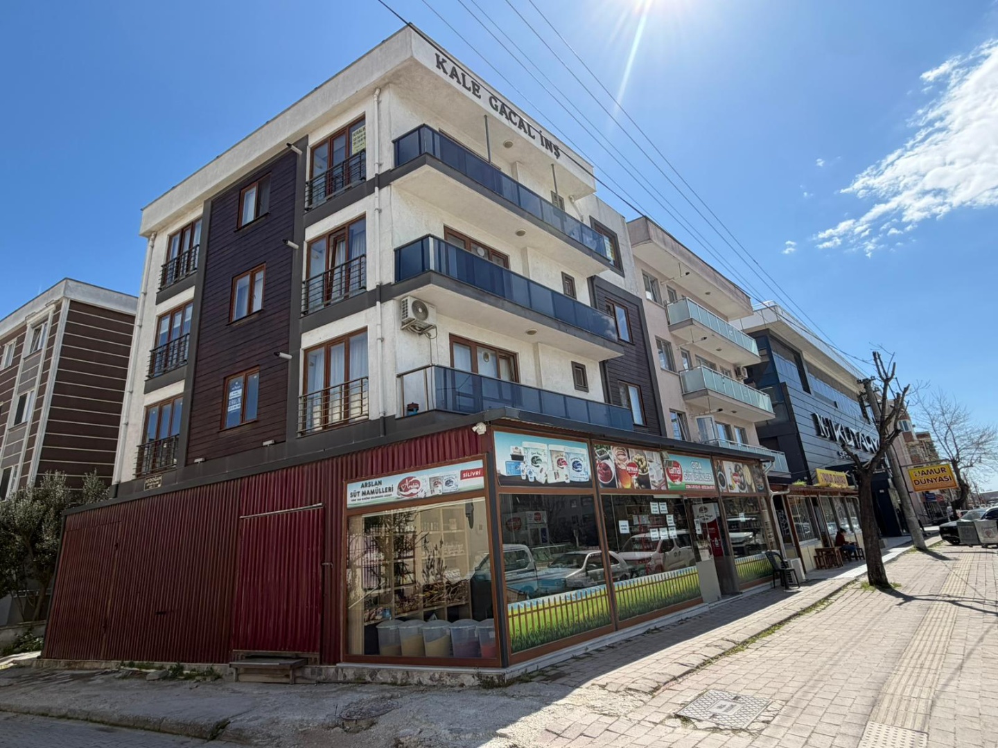 TROYA CADDESİ ÜZERİNDE HOLLÜ KİRALIK 1+1 ARA KAT DAİRE ! - ÇANAKKALE MERKEZ İSMETPAŞA MAHALLESİ - undefined [object Object]