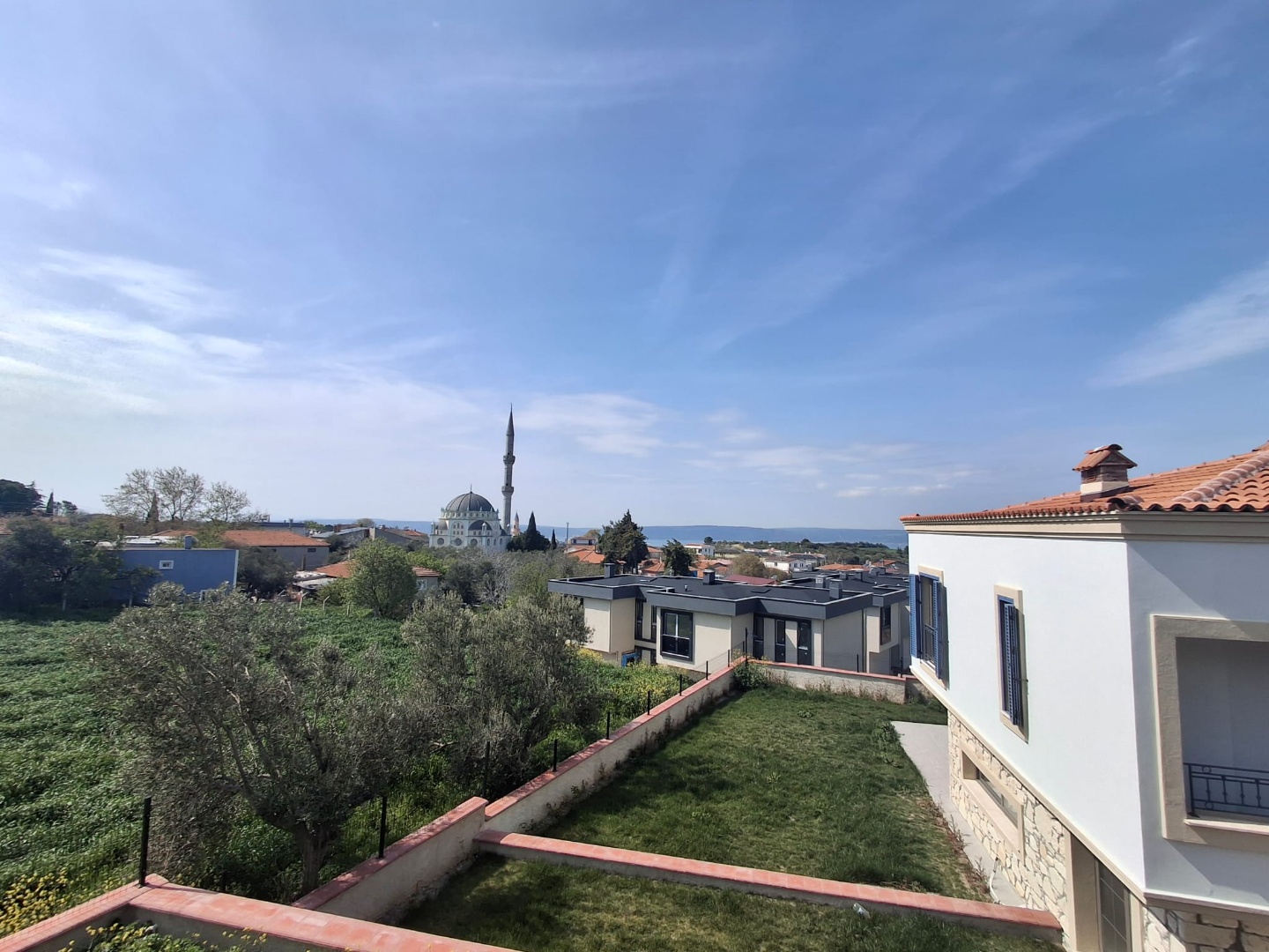 ÇANAKKALE MERKEZ – ÇINARLI ZEYTİNKÖY EVLERİNDE MÜSTAKİL BAHÇELİ 5+1 DUBLEKS VİLLA  - ÇANAKKALE MERKEZ ÇINARLI KÖYÜ - undefined [object Object]