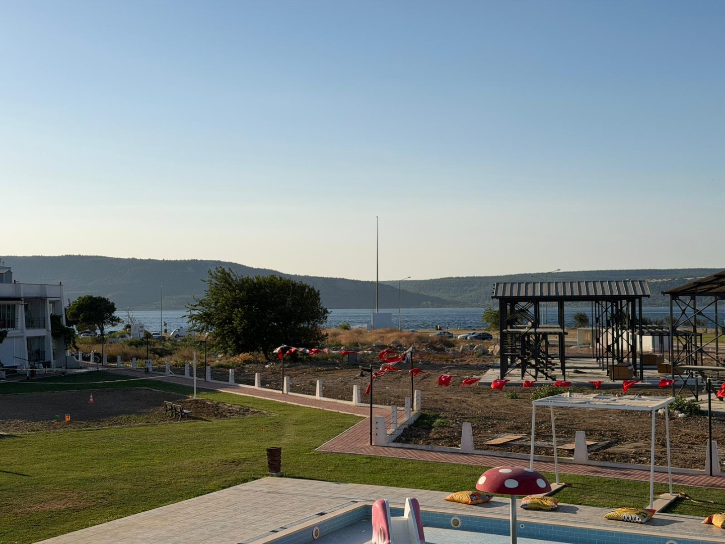 KEPEZ PORTO MARE 1'DE 2+1 DUBLEKS VE TERASLI KİRALIK VİLLA ! - ÇANAKKALE MERKEZ KEPEZ BELDESİ, BOĞAZKENT MAHALLESİ - undefined undefined - Thumbnail
