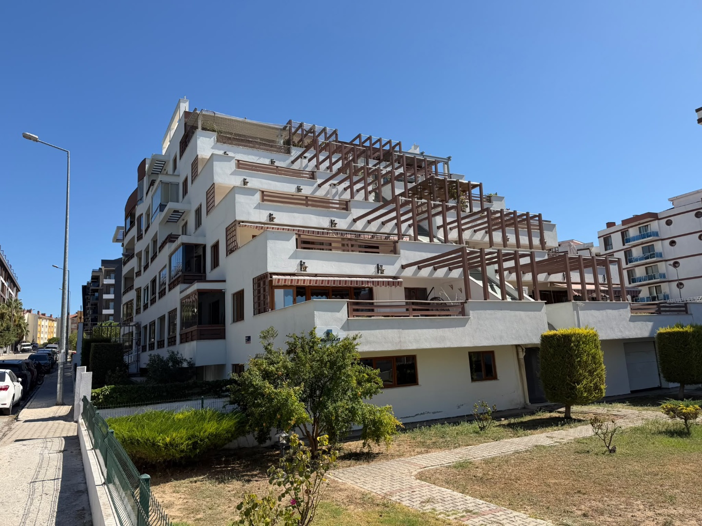 KEPEZ TERASLI BAHÇEDE KİRALIK EŞYALI GENİŞ STÜDYO DAİRE ! - ÇANAKKALE MERKEZ KEPEZ BELDESİ, BOĞAZKENT MAHALLESİ - undefined undefined - Thumbnail