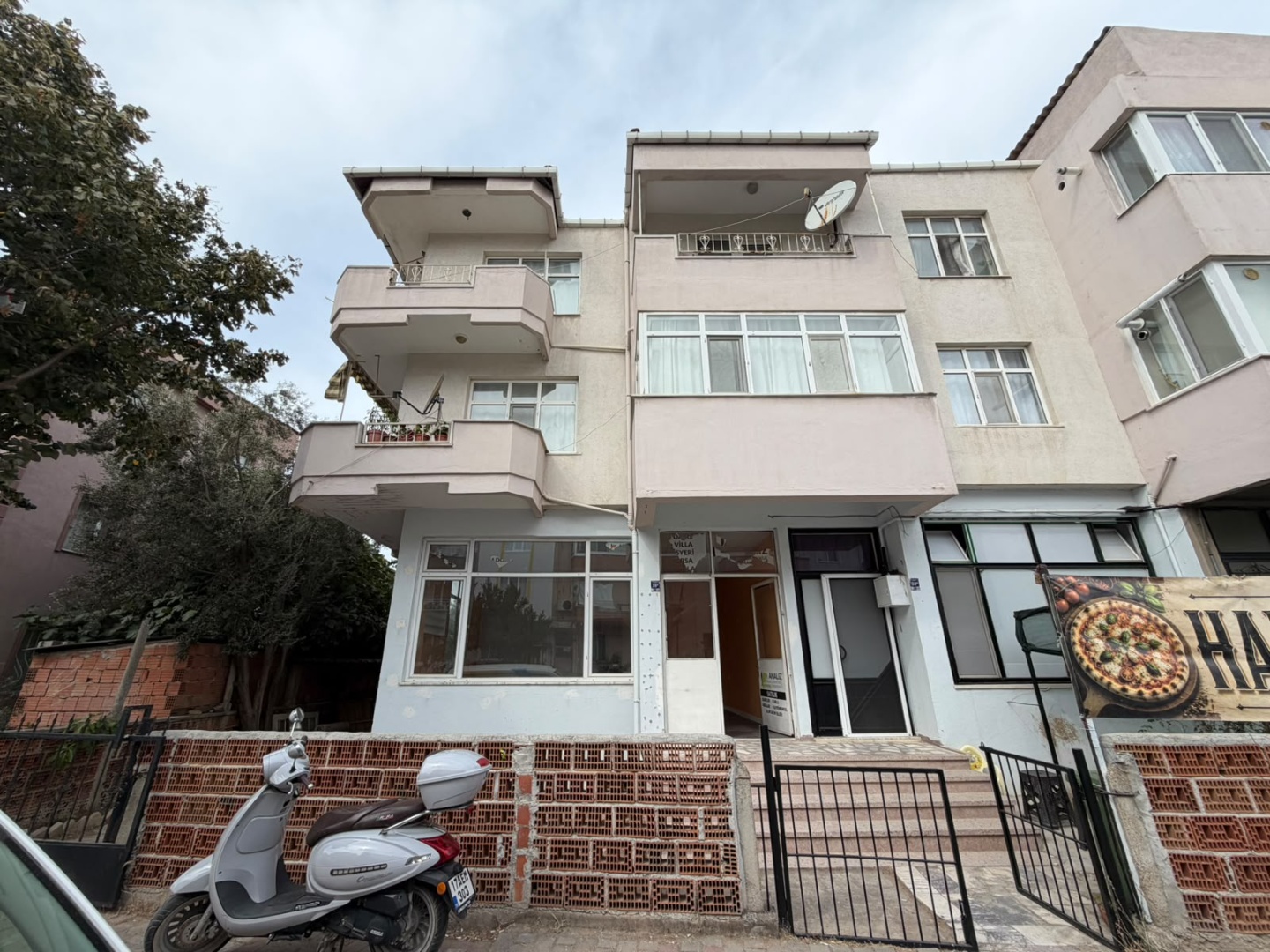 BARBAROS TOPRAK MAHSULLERİ ARKASI KİRALIK 40 M2 İŞYERİ ! - ÇANAKKALE MERKEZ BARBAROS MAHALLESİ - undefined undefined - Thumbnail