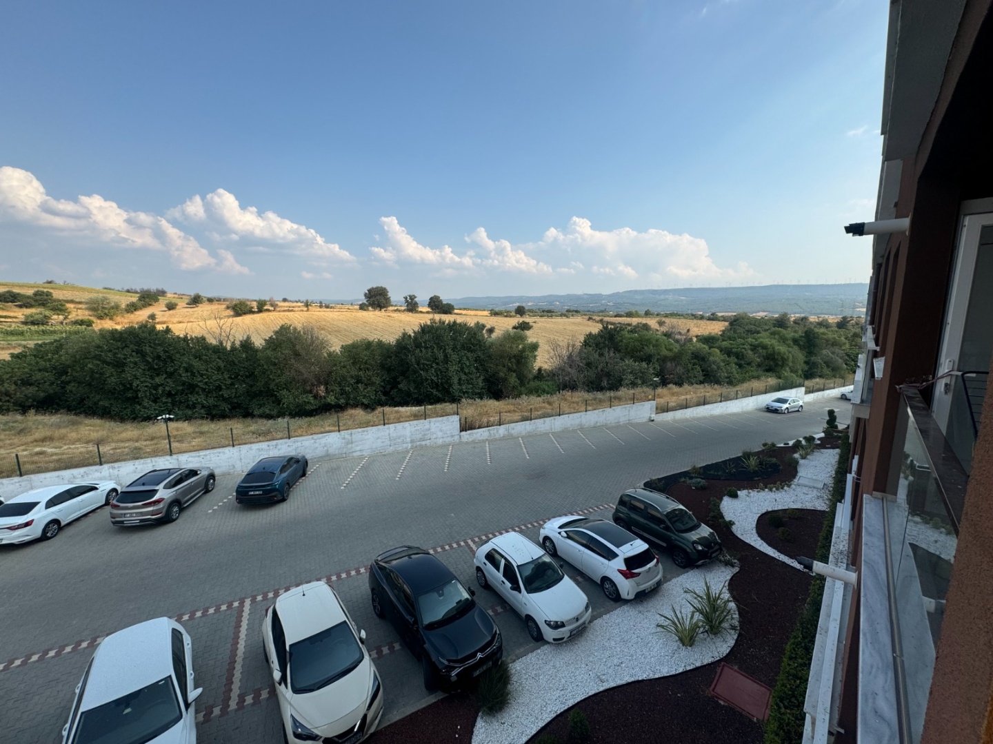 HASTANE KARŞISI KORUKENTTE ARA KAT VE KÖŞE 1+1 BOŞ DAİRE ! - ÇANAKKALE MERKEZ KEPEZ BELDESİ, HAMİDİYE MAHALLESİ - undefined undefined - Thumbnail