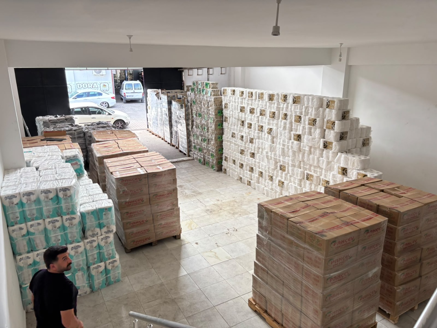 ÇANAKKALE KÜÇÜK SANAYİ SİTESI MY STORE İŞ MERKEZİNDE 220 m2 SATILIK DÜKKAN - ÇANAKKALE MERKEZ İSMETPAŞA MAHALLESİ - undefined undefined - Thumbnail