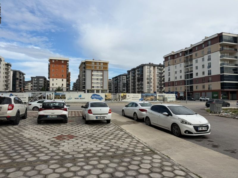 TEKZEN SERKANBEY EVLERİNDE FULL EŞYALI ARA KAT CAM BALKONLU 2+1 - ÇANAKKALE MERKEZ ARSLANCA MAHALLESİ - undefined undefined - Thumbnail