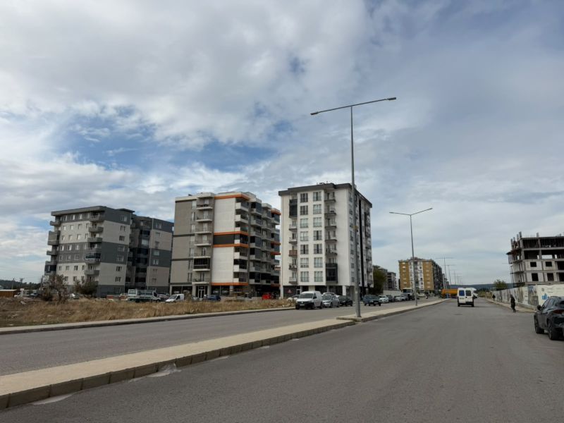 TEKZEN SERKANBEY EVLERİNDE FULL EŞYALI ARA KAT CAM BALKONLU 2+1 - ÇANAKKALE MERKEZ ARSLANCA MAHALLESİ - undefined undefined - Thumbnail