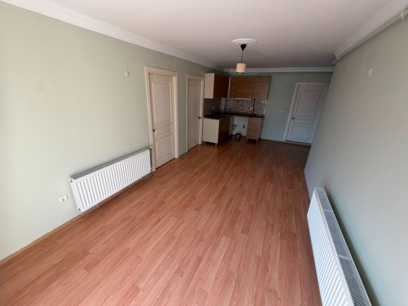 BARBAROS SARIÇAY OTEL ARKASI ARA KAT BOŞ 2+1 AÇIK MUTFAK DAİRE ! - ÇANAKKALE MERKEZ BARBAROS MAHALLESİ - undefined undefined - Thumbnail