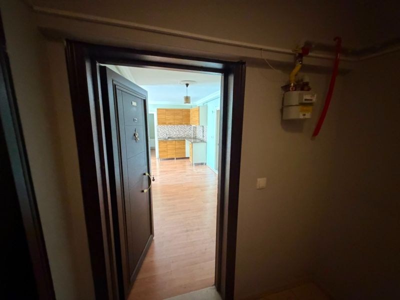 BARBAROS SARIÇAY OTEL ARKASI ARA KAT BOŞ 2+1 AÇIK MUTFAK DAİRE ! - ÇANAKKALE MERKEZ BARBAROS MAHALLESİ - undefined undefined - Thumbnail