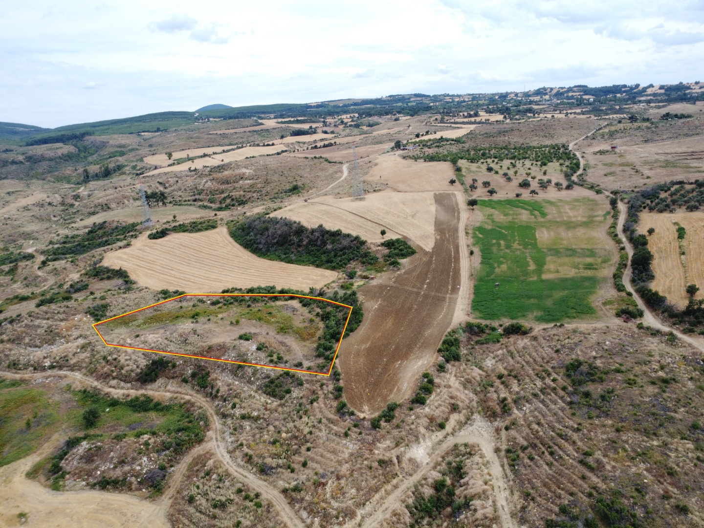 ÇANAKKALE MERKEZ KIZILKEÇİLİDE 6660 M2 SATILIK TARLA ! - ÇANAKKALE MERKEZ KIZILKEÇİLİ KÖYÜ - undefined undefined - Thumbnail